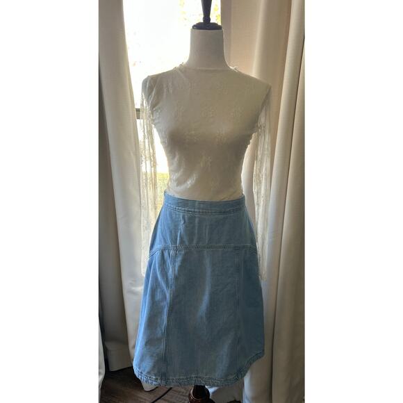 Old Navy Jean Skirt High Rise Denim Midi Light Wash A-Line Size XS/S - Picture 2 of 8